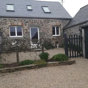  Hébergement de vacances Maison D'a Coté